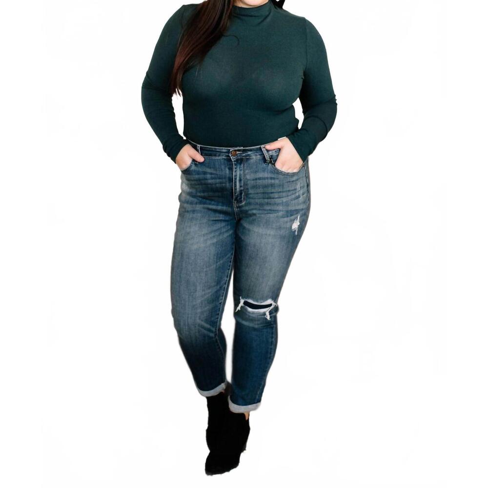 NEW JUDY BLUE patch things up destroyed knee boyfriend jean in blue